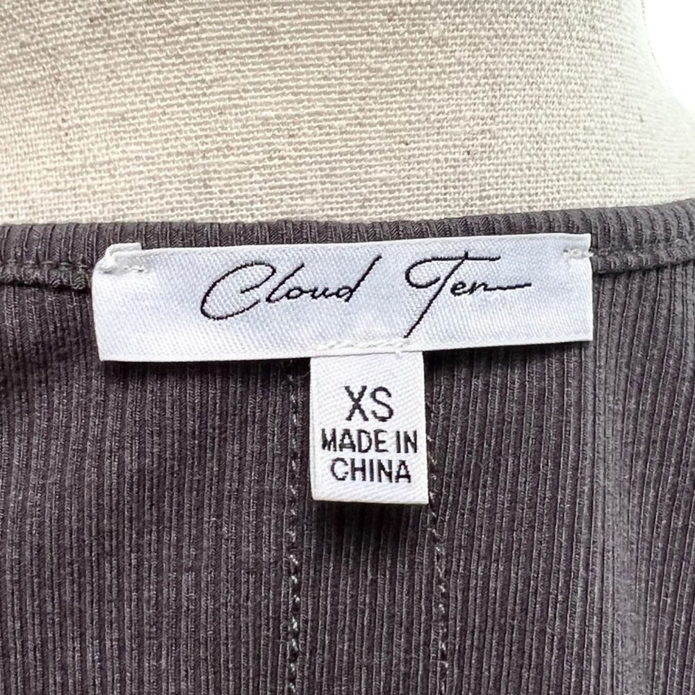 Cloud Ten Ribbed Front Button Tank | Extra Small - Picture 5 of 6